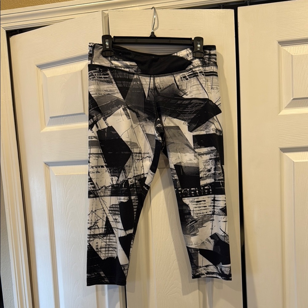 Adidas Black and White Geometric climate Leggings